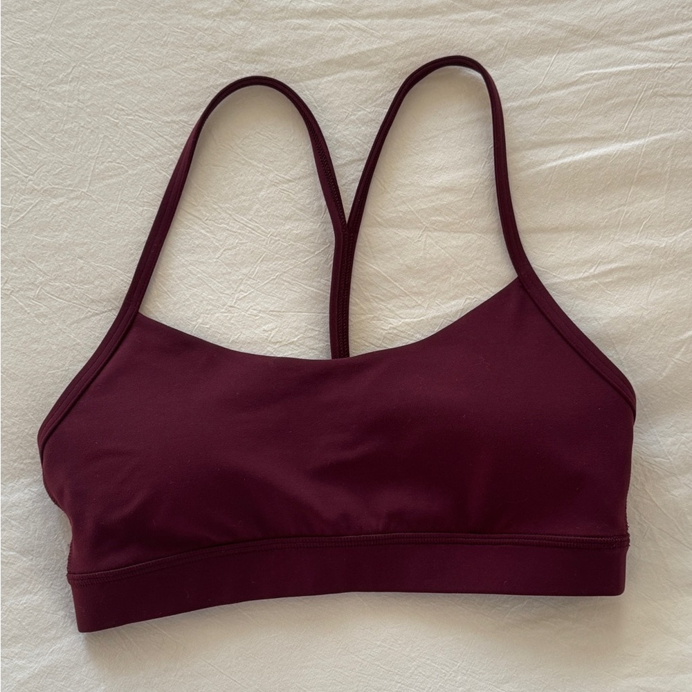 Lululemon Flow Y Bra in Garnet Size 6